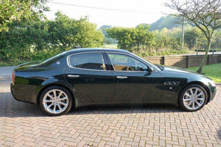 Une Maserati Quattroporte ex-Elton John aux enchères