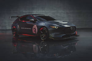 Mazda présente la Mazda3 TCR