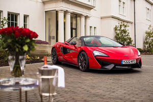 Une McLaren 570S Spider spéciale St Valentin