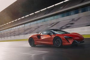 McLaren dépose les noms d'Aeron, d'Aonic et de Solus