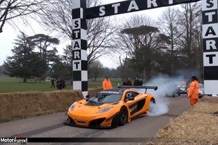 La McLaren MP4 12C GT Can-Am en action