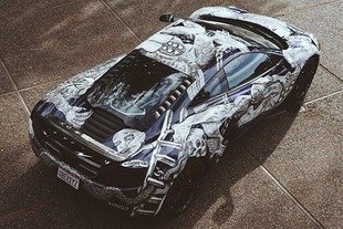 McLaren MP4-12C ArtCar par Zio Ziegel