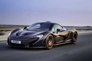 Une McLaren P1 