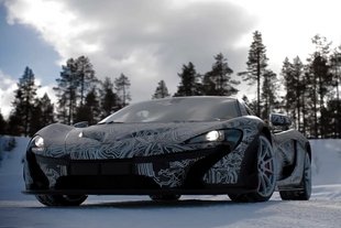 La McLaren P1 testée sur la glace