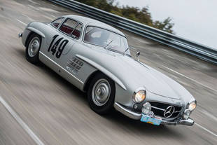 Une Mercedes 300 SL ex-Moss à la vente RM Sotheby's de NYC