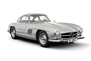 La « Warhol 300 SL » proposée aux enchères par RM Sotheby's