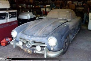 Une rare Mercedes 300SL refait surface