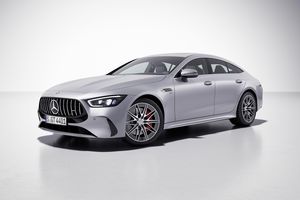 Mercedes-AMG apporte des modifications à l'AMG GT Coupé 4 portes