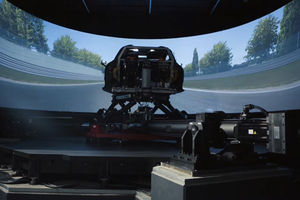 Découvrez le simulateur de Mercedes-AMG One