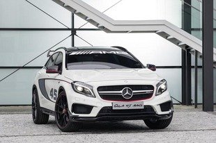 Mercedes GLA 45 AMG concept en images