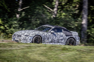 La nouvelle Mercedes-AMG SL Roadster prend la route