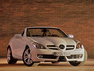 La Mercedes SLK s'offre un restylage