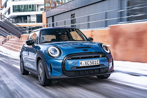 Nouvelle finition Electric Collection pour la MINI Cooper SE