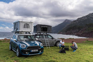 Le Mini Countryman s'équipe d'une nouvelle tente de toit