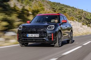 Le MINI Countryman John Cooper Works fait peau neuve