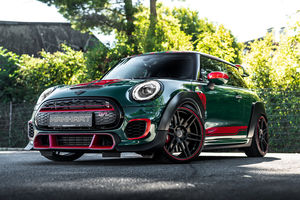 La MINI John Cooper Works GP revue par Manhart