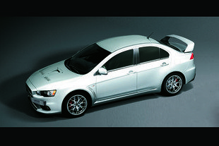 Mitsubishi Lancer Evo FQ-440 MR