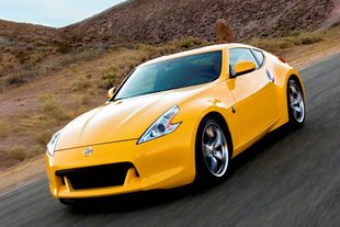 Une Nissan 370Z hybride dans les cartons