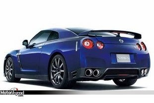 Nissan GT-R 2011