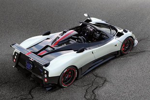 Pagani : la Zonda 5 déclinée en roadster