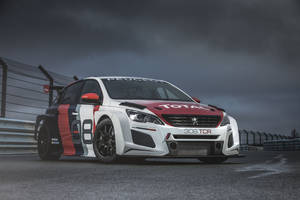 Peugeot Sport dévoile la 308TCR