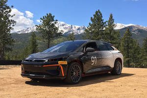 Embarquez dans la FF 91 à Pikes Peak