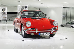 Le musée Porsche étoffe sa collection d'une rare 911