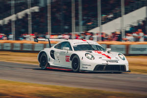 Nouvelle Porsche 911 RSR