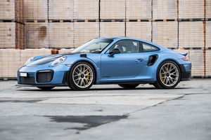 RM Sotheby's : Porsche 911 GT2 RS Weissach 