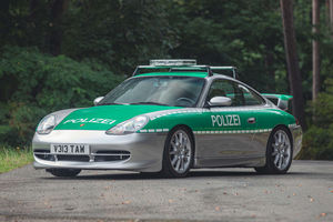 Silverstone Auctions : Porsche 911 (996) GT3 Polizei