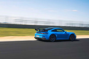 Porsche 911 GT3, 4 secondes de moins sur le Nürburgring avec le kit Manthey