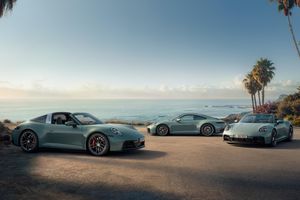 Porsche présente les 911 Carrera 4S Coupé, Cabriolet et Targa 4S