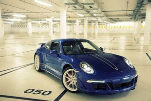 Une Porsche 911 