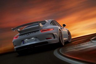 Porsche sauve sa 911 GT3 des flammes
