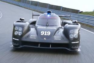 WEC : test positif pour Porsche à Abu Dhabi