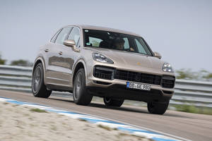 Record insolite pour le Porsche Cayenne Turbo S E-Hybrid