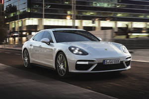 Nouvelle Porsche Panamera Turbo S E-Hybrid