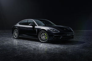 Nouvelle Porsche Panamera Platinum Edition