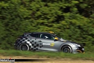 Renault présente la Mégane RS N4