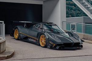 RM Sotheby's : une Pagani Zonda R s'illustre à Amelia Island