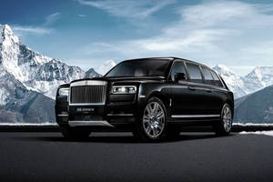 Le Rolls-Royce Cullinan devient limousine grâce à Klassen