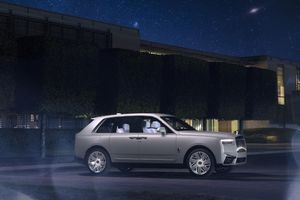 Rolls-Royce Cullinan Cosmos : la tête dans les étoiles