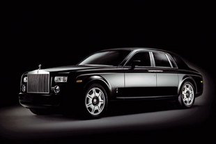 Rolls-Royce Phantom Black