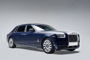 Bespoke : Rolls-Royce Koa Wood Phantom Extended