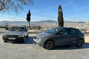 Seat célèbre 40 ans de fêtes en Ibiza