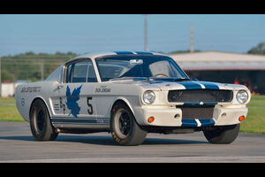 Mecum Auctions : Shelby GT350R Fastback 1965