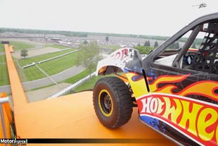 Tanner Foust s'envole en Hot Wheels