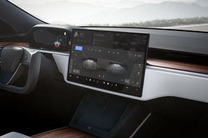 Tesla déploie une grosse mise à jour