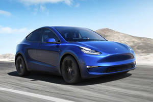 Tesla lève le voile sur son SUV Model Y 