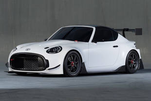 Concept Toyota S-FR: version Racing